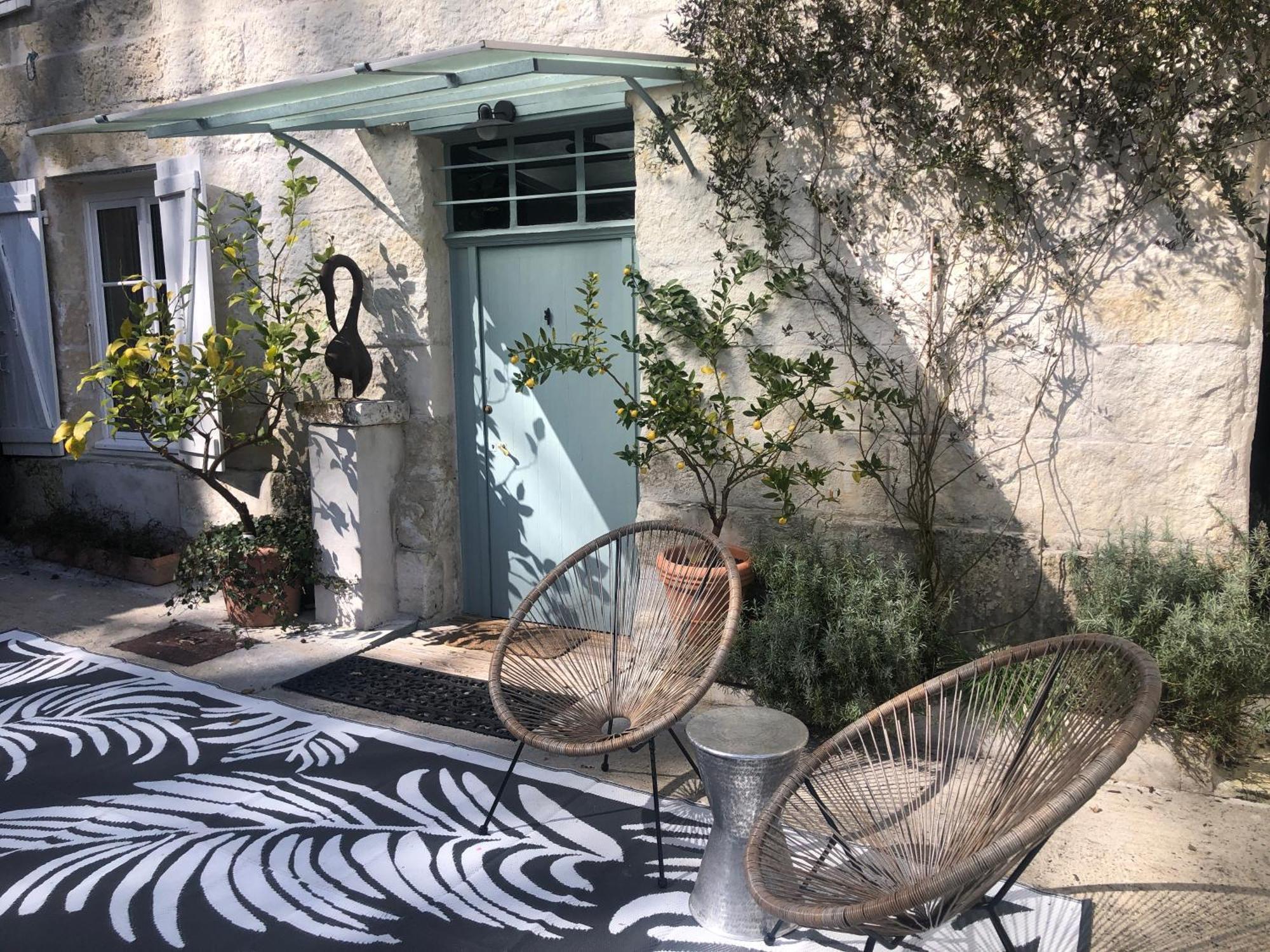 L'Heure Bleue Bed and Breakfast Saintes Buitenkant foto